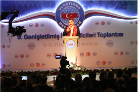 Ulaştırma Memur Sen 9. Genişletilmiş İl Temsilcileri Toplantısı Antalya Sahne Tasarımı Can Cankesen Konuşma